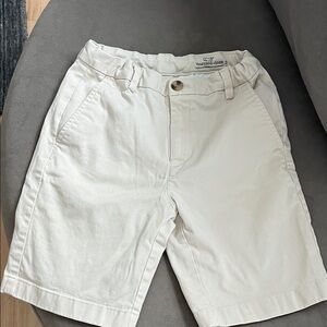 Vineyard Vines Cream kids  Flat Front Shorts